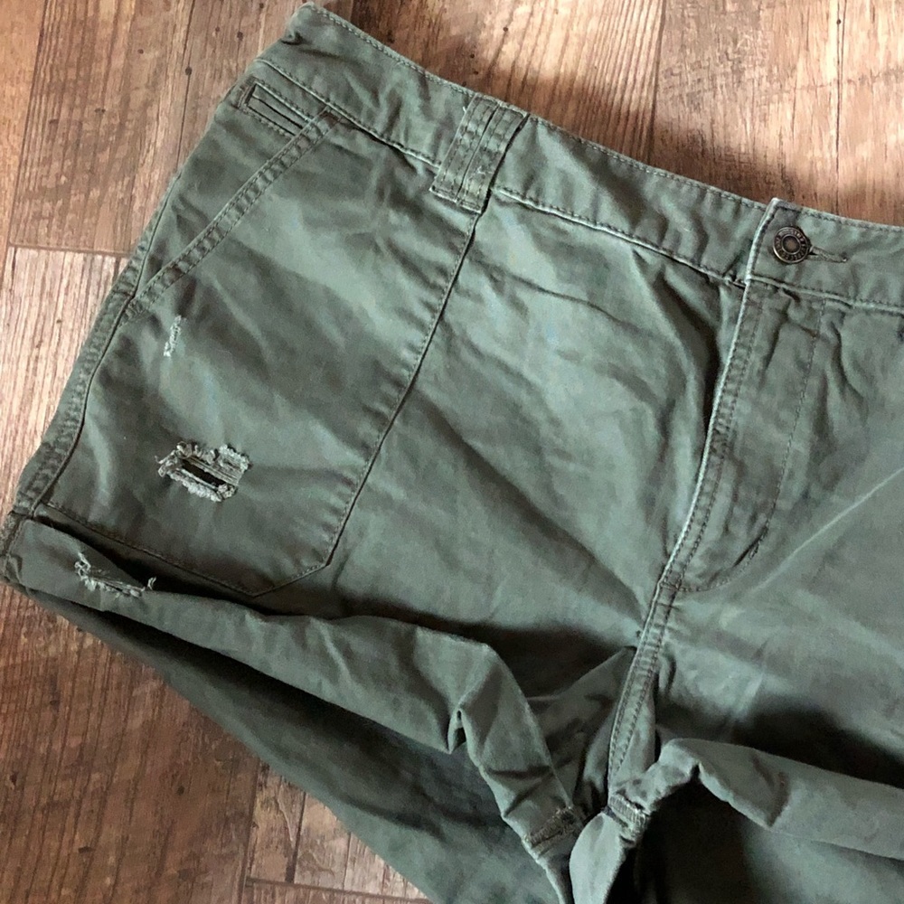 Mid Rise Shorts - Picture 2 of 4